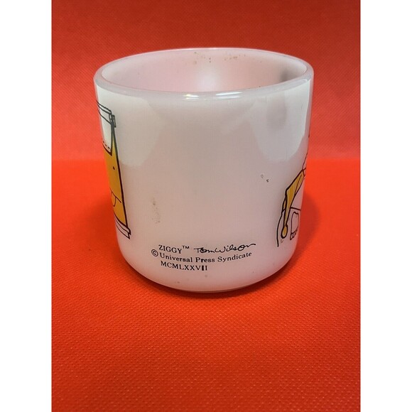 Ziggy Cartoon Sunrise Milk Glass Coffee Mug 1972 Federal Glass Tom Wilson - Picture 2 of 6